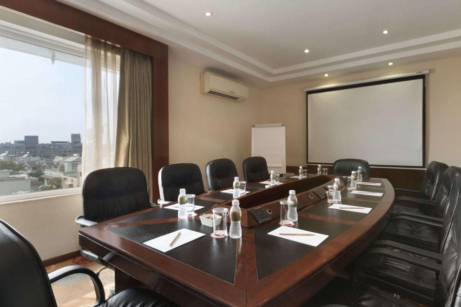 ramada by wyndham ahmedabad