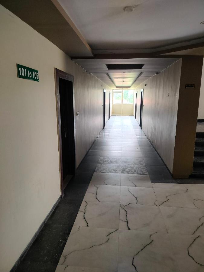 tgi jahaj mahal hotel