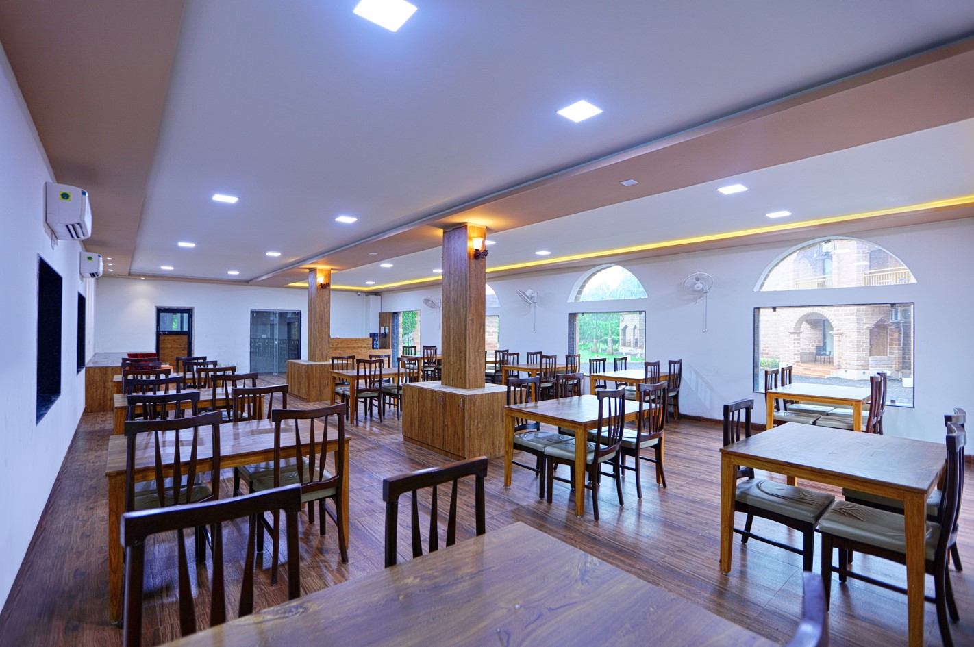 gir night resort