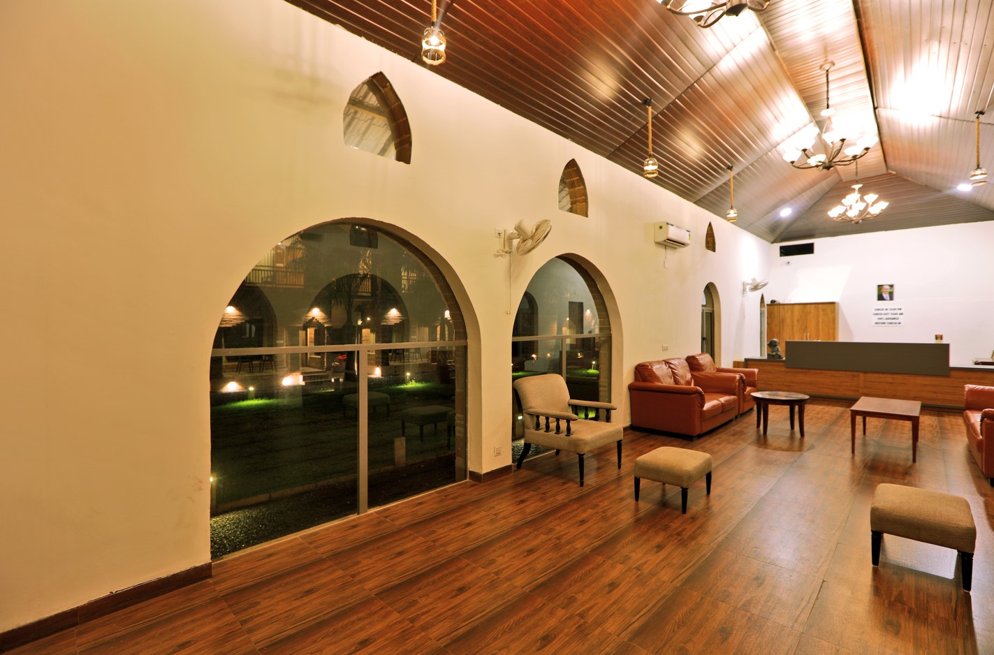 gir night resort