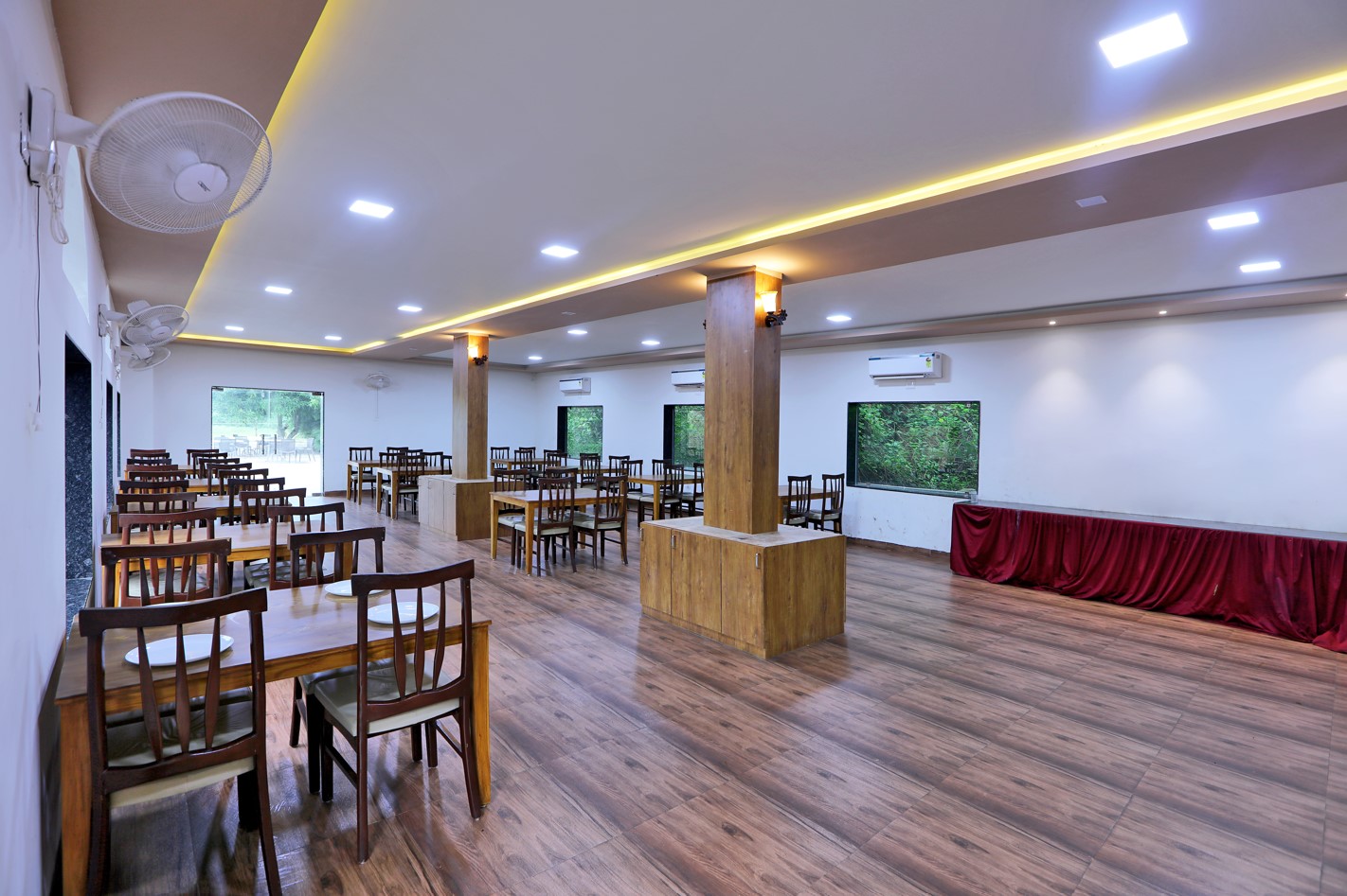 gir night resort