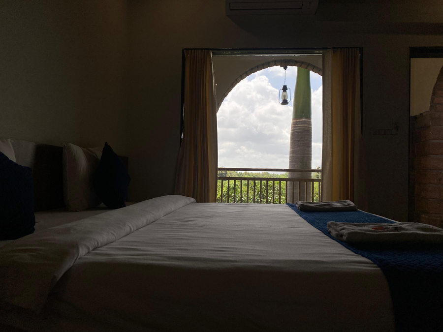 gir night resort