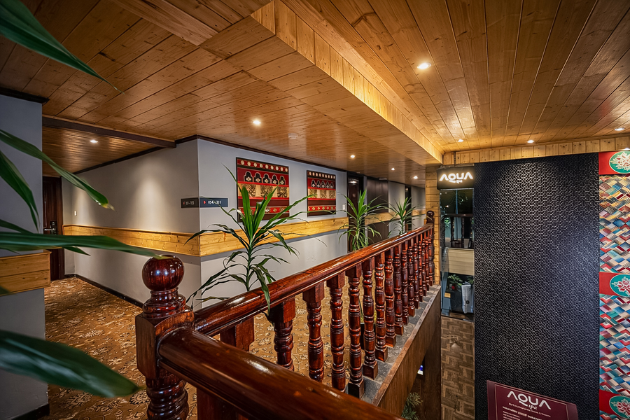 Yashshree Mall Road Darjeeling,Chauk Bazaar,4 star