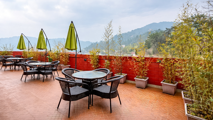 yashshree sikkim blossom 600 meters from mg marg