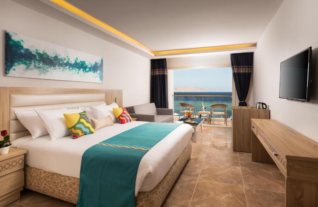 pickalbatros palace sharm aqua park