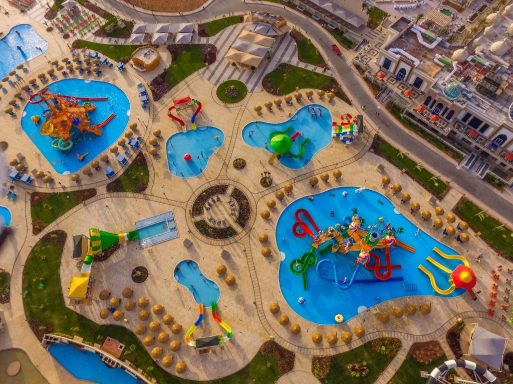 Pickalbatros Aqua Park Sharm El Sheikh,In Ras Umm Sid (El Hadaba),5 star
