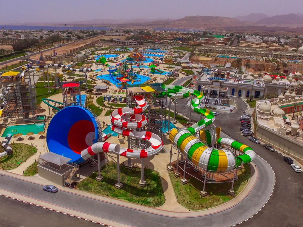Pickalbatros Aqua Park Sharm El Sheikh,In Ras Umm Sid (El Hadaba),5 star