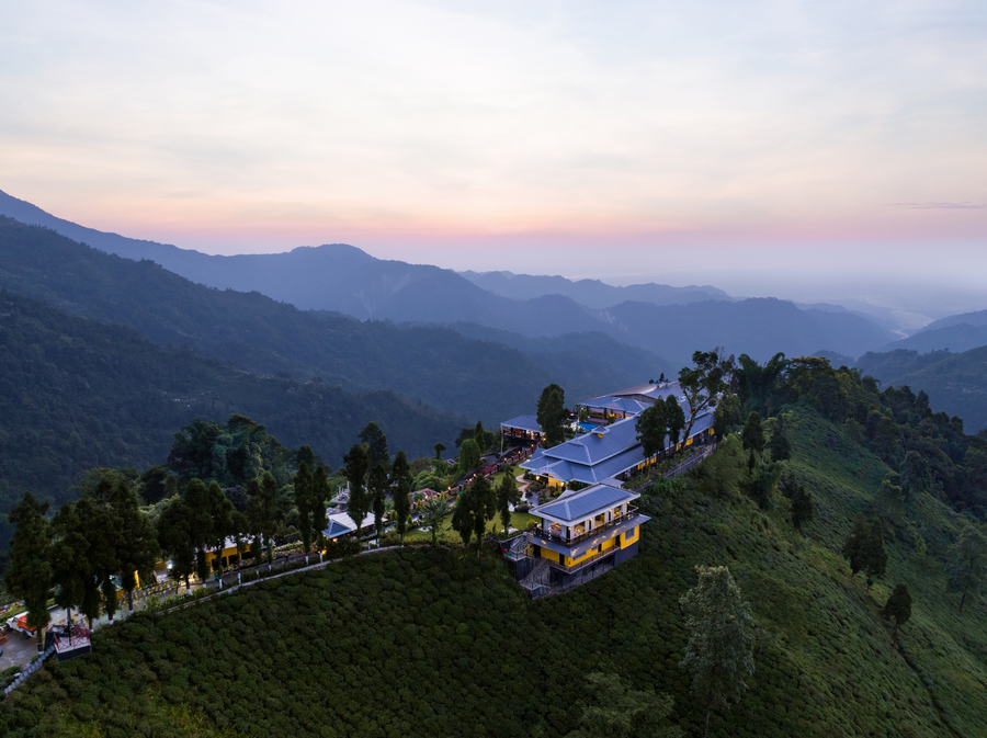 Mayfair Manor, Jungpana,Jungpana Tea Estate, Darjeeling Himalayan Railway, P.O, Mahanadi, West Bengal 734224,4 star