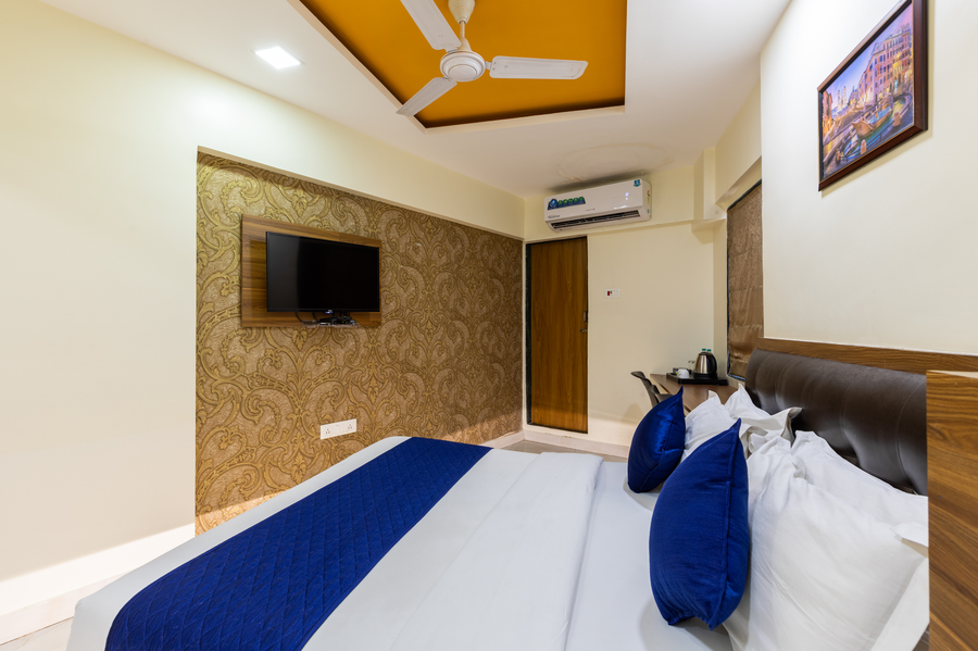 hotel jodiya near cst