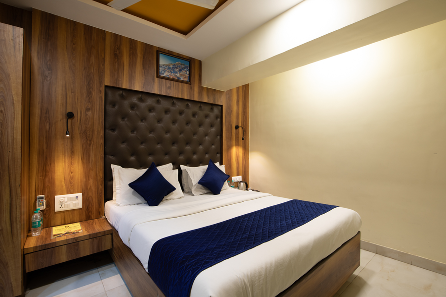 hotel jodiya near cst