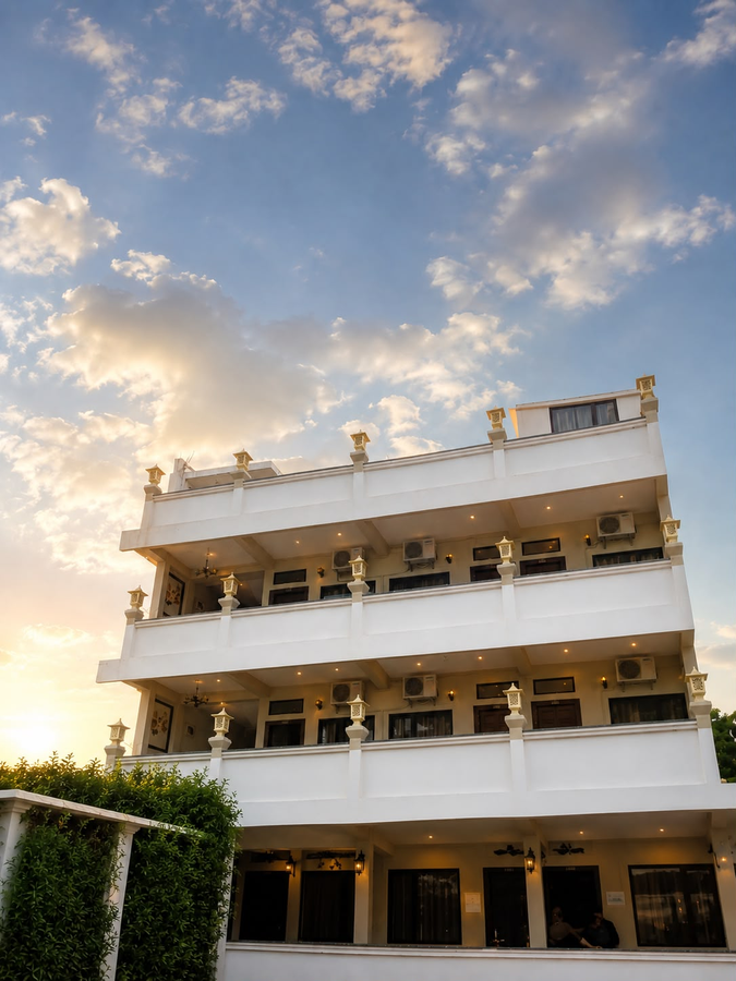 Nx Malhotra Restaurant And Resort,Ujjain,3 star