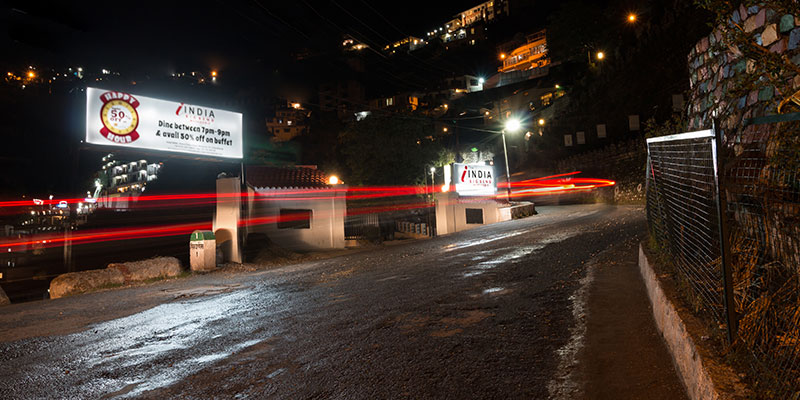 The India At Big Bend,Picture Palace Bus Stand,3 star