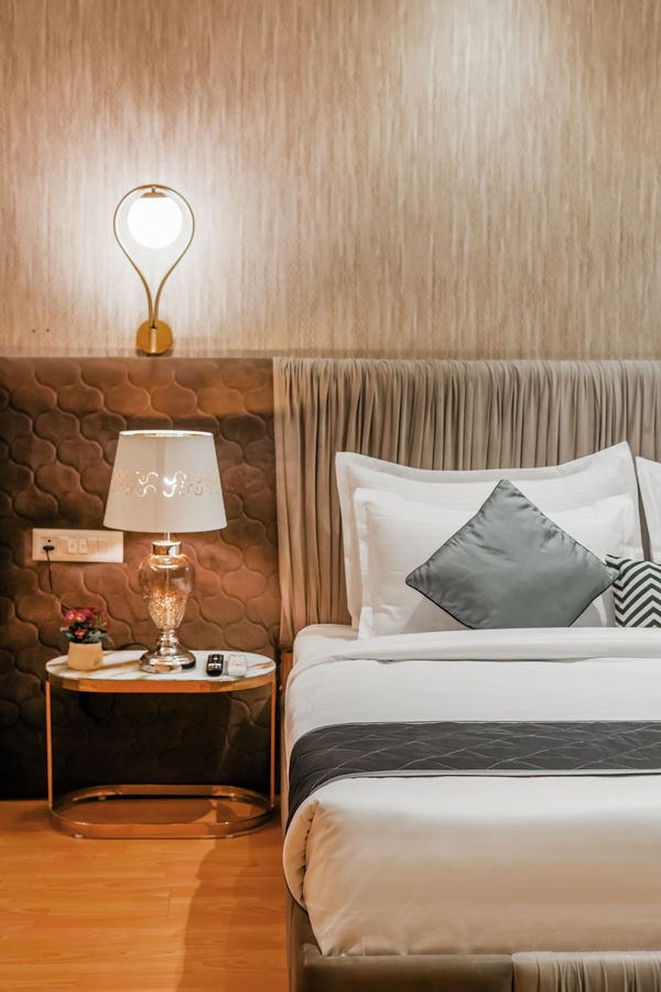 quality inn elite levelup boutique