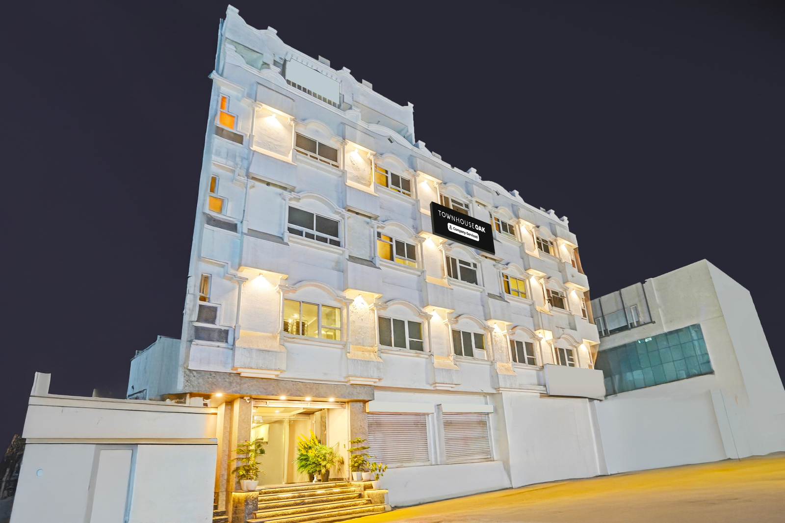 super townhouse oak nirman nagar mansarovar formerly the tulip regency