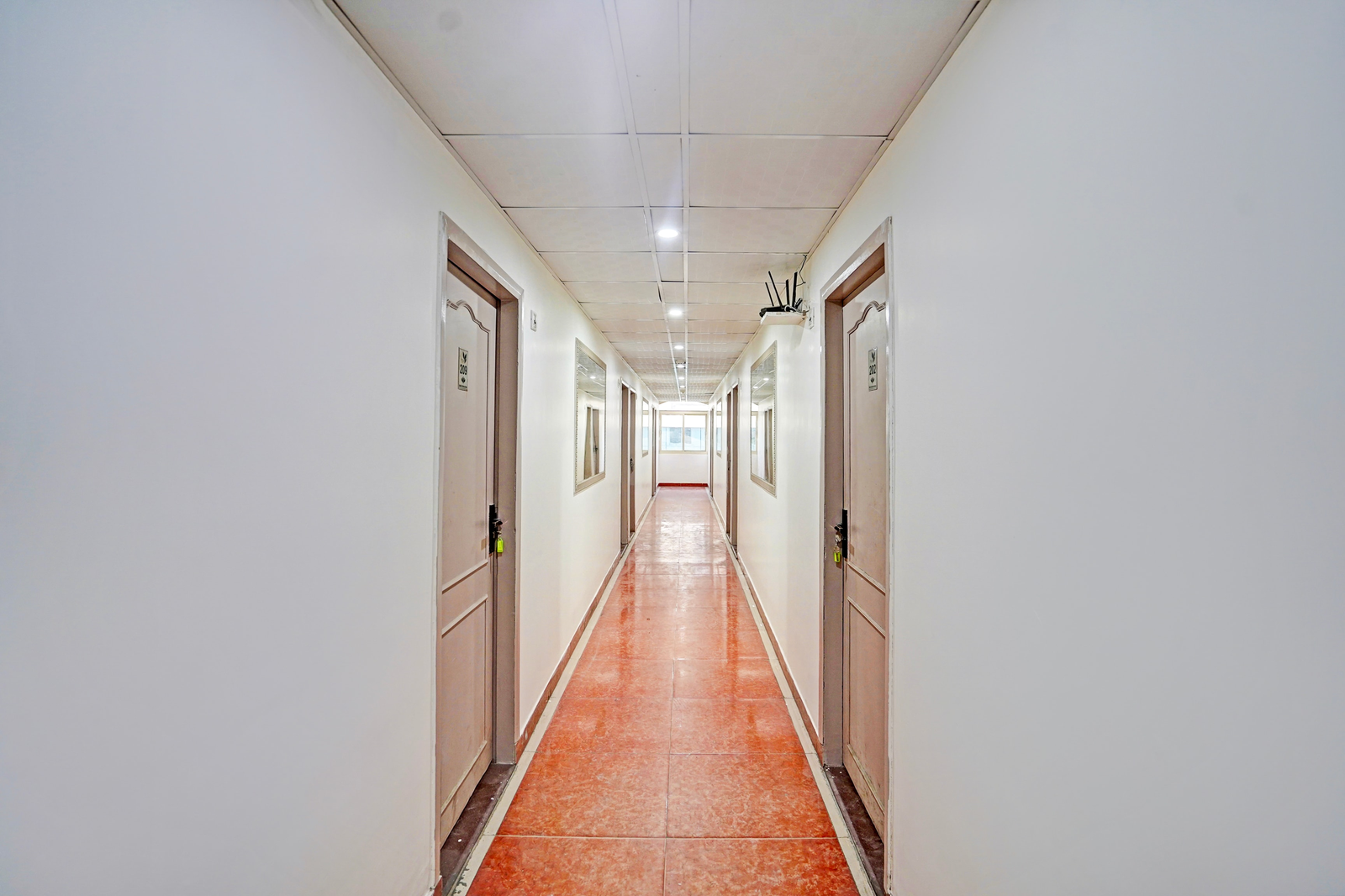 super townhouse oak nirman nagar mansarovar formerly the tulip regency