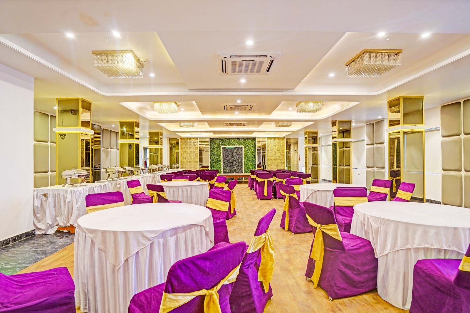 super townhouse oak nirman nagar mansarovar formerly the tulip regency