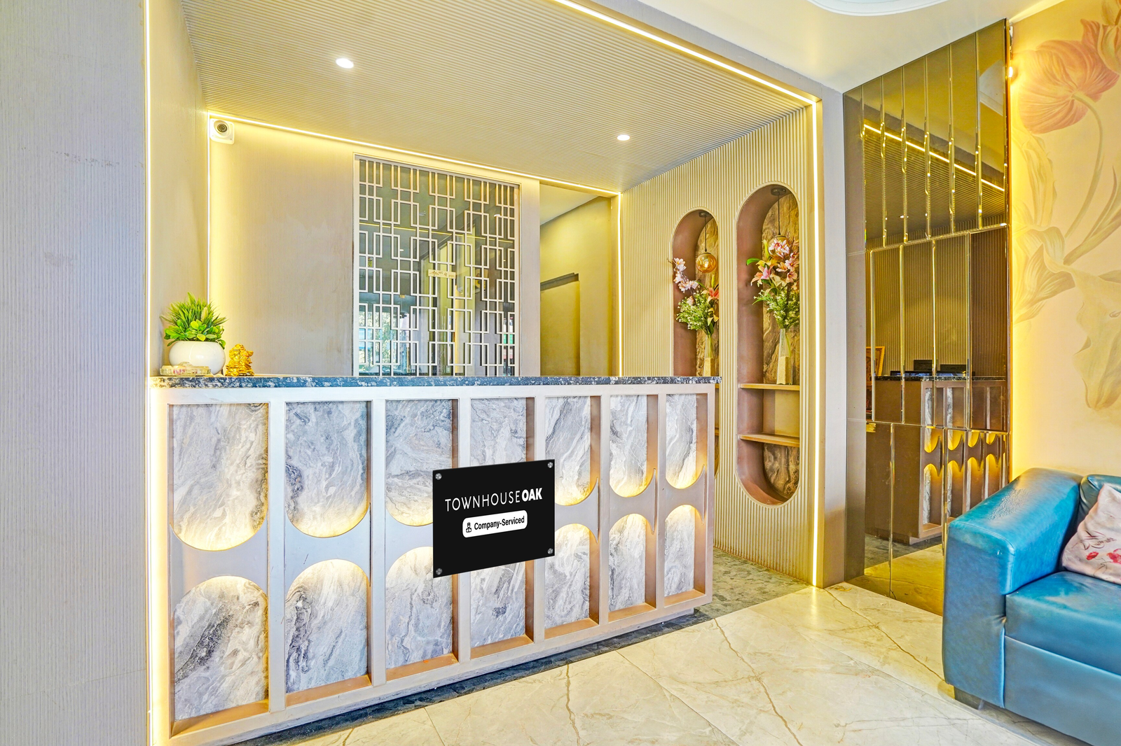 super townhouse oak nirman nagar mansarovar formerly the tulip regency