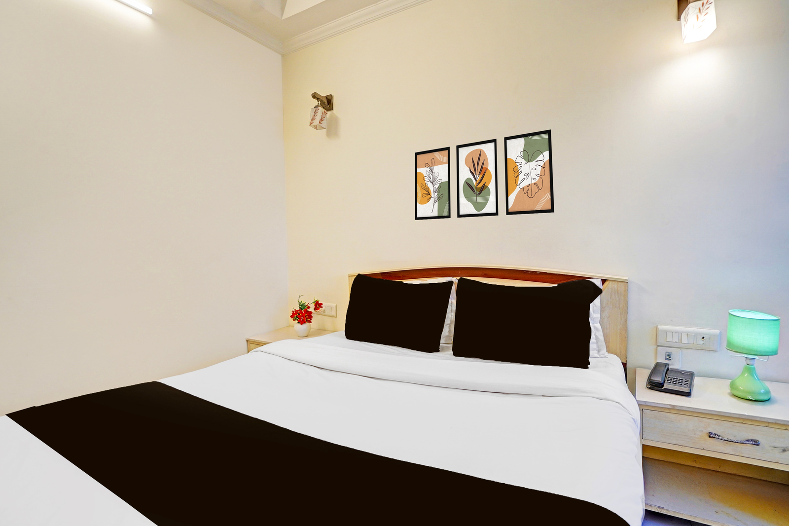 super townhouse oak nirman nagar mansarovar formerly the tulip regency