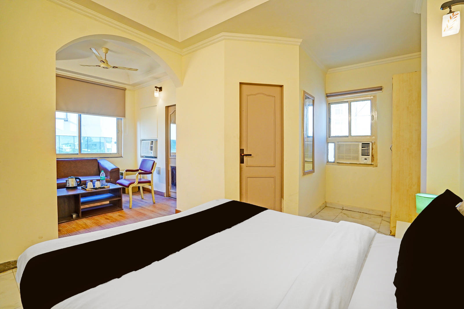 super townhouse oak nirman nagar mansarovar formerly the tulip regency