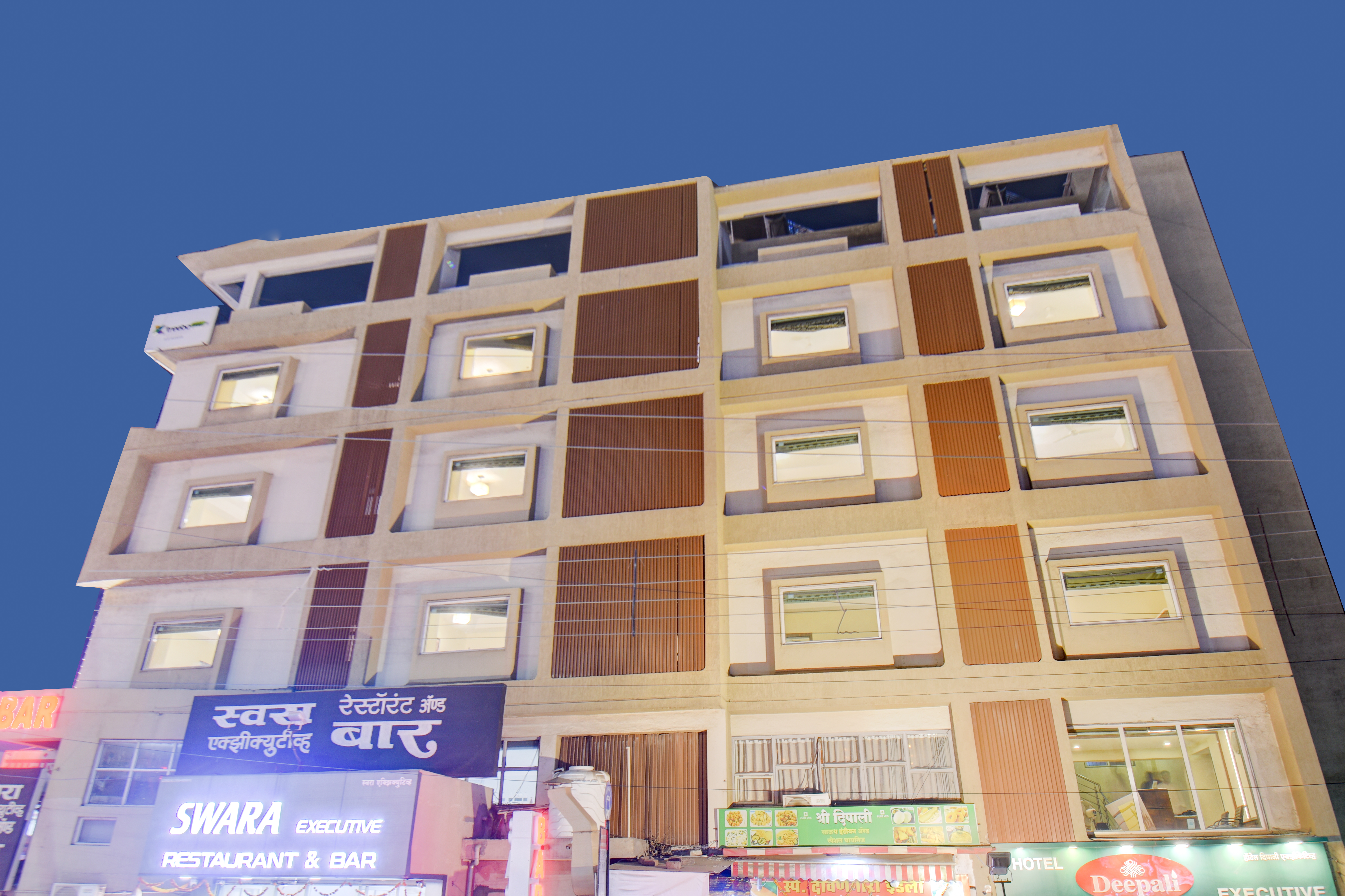Hotel Deepali Executive,Plot No.1 N2 Cidco Cidco Bus Stand, Plot No 1 Cidco, Jalna Road, N 2, Aurangabad, Maharashtra 431003,3 star