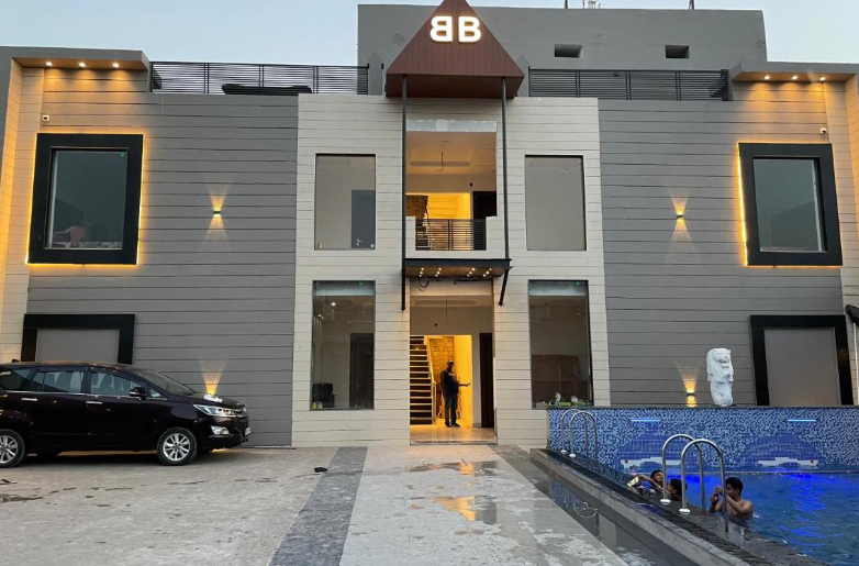 The Bubbles,307, Verka Majitha, Bypass, Amritsar, Punjab 143001,3 star
