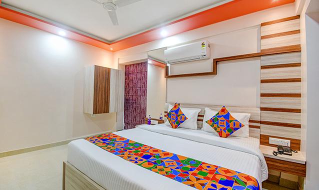 fabhotel the lily