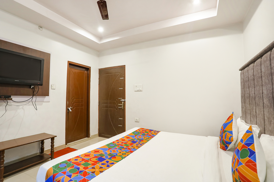 fabhotel dps international