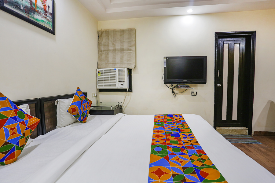 fabhotel blue moon home stay