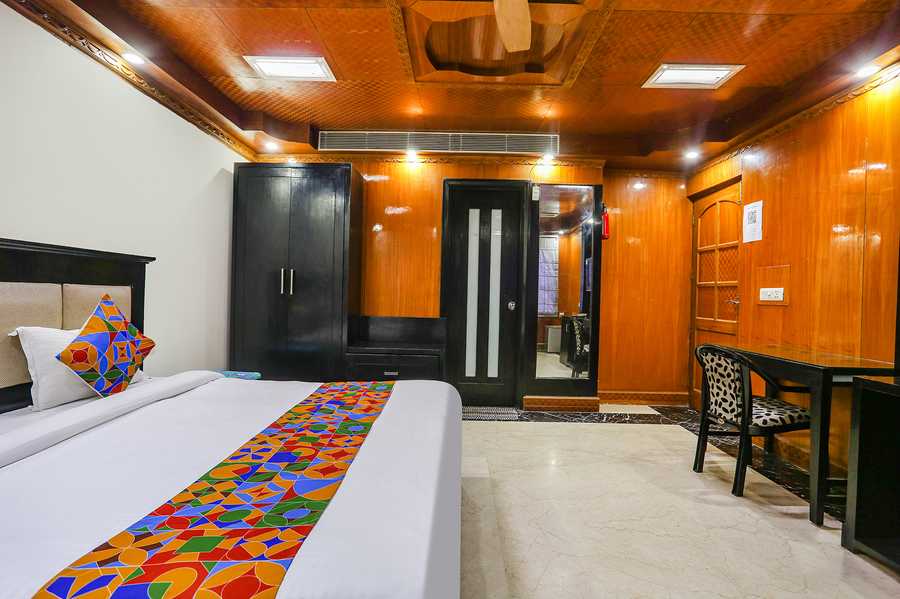 Fabhotel Blue Moon Home Stay,SOUTH EXTENSION,3 star