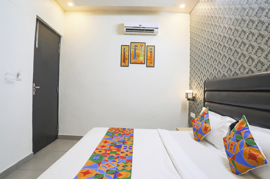 fabhotel the diamond