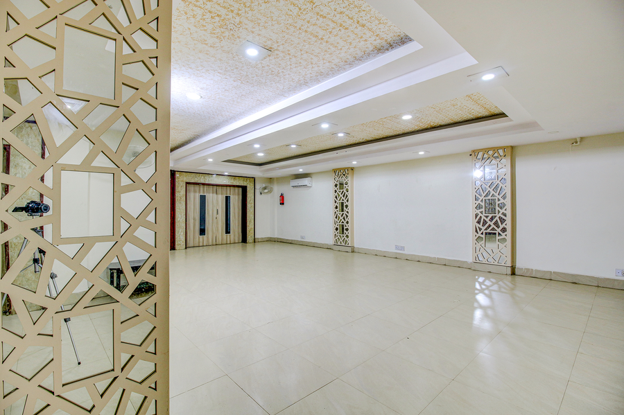 fabhotel silver inn i