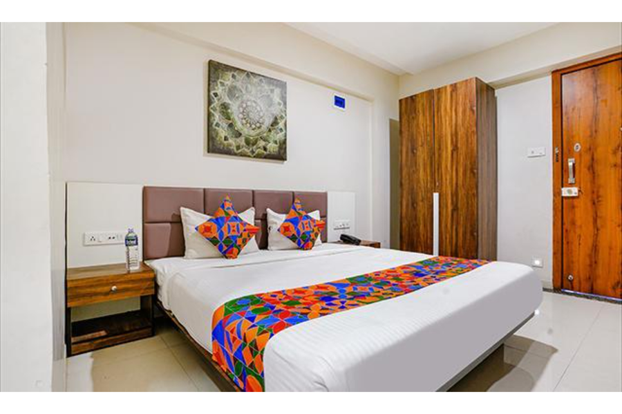 fabhotel la victoria