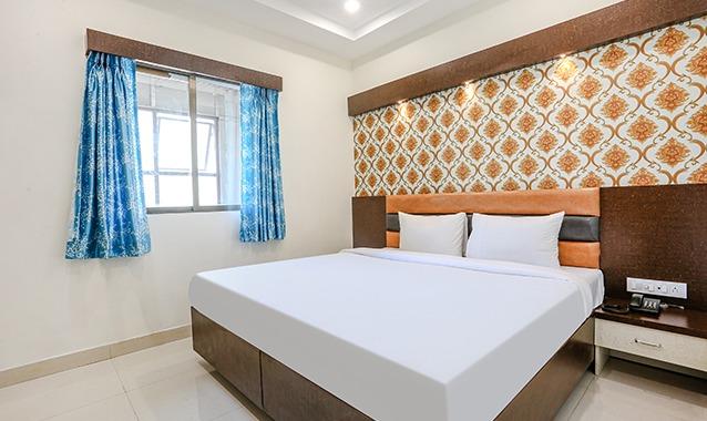 Fabexpress Geeta Palace,,3 star