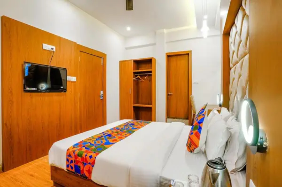 fabhotel sunrise suites