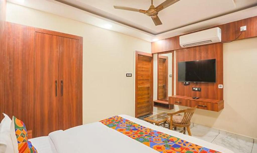 fabhotel the treenity house