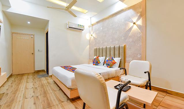 fabhotel symphony grand