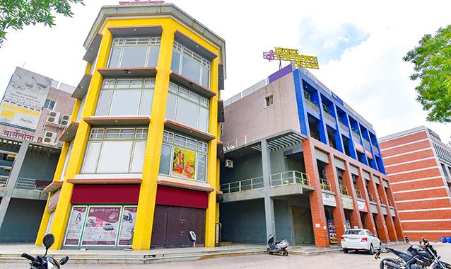 fabhotel symphony grand