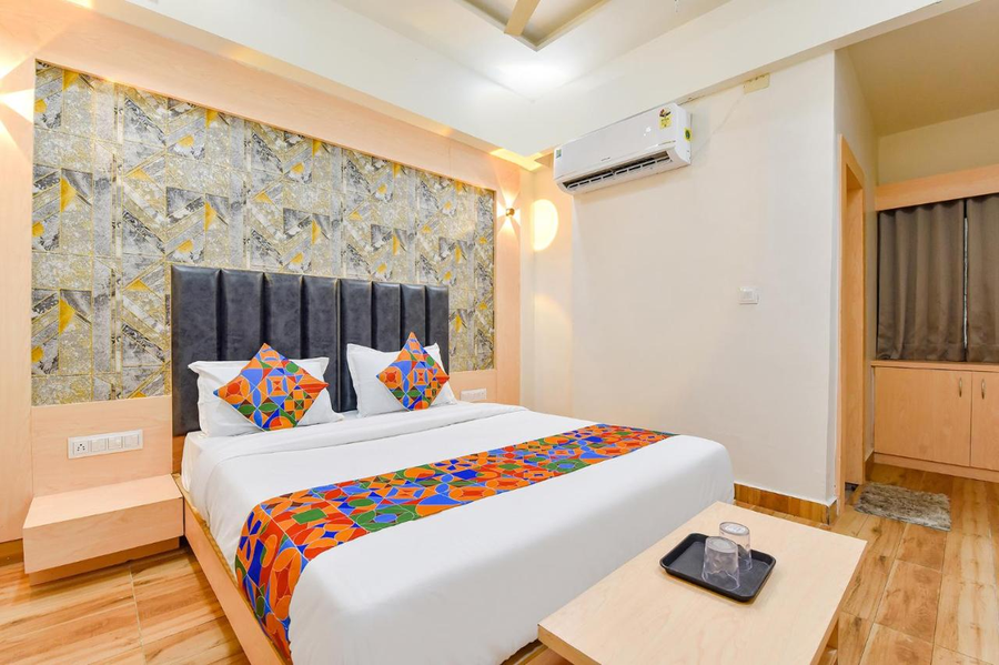 fabhotel symphony grand