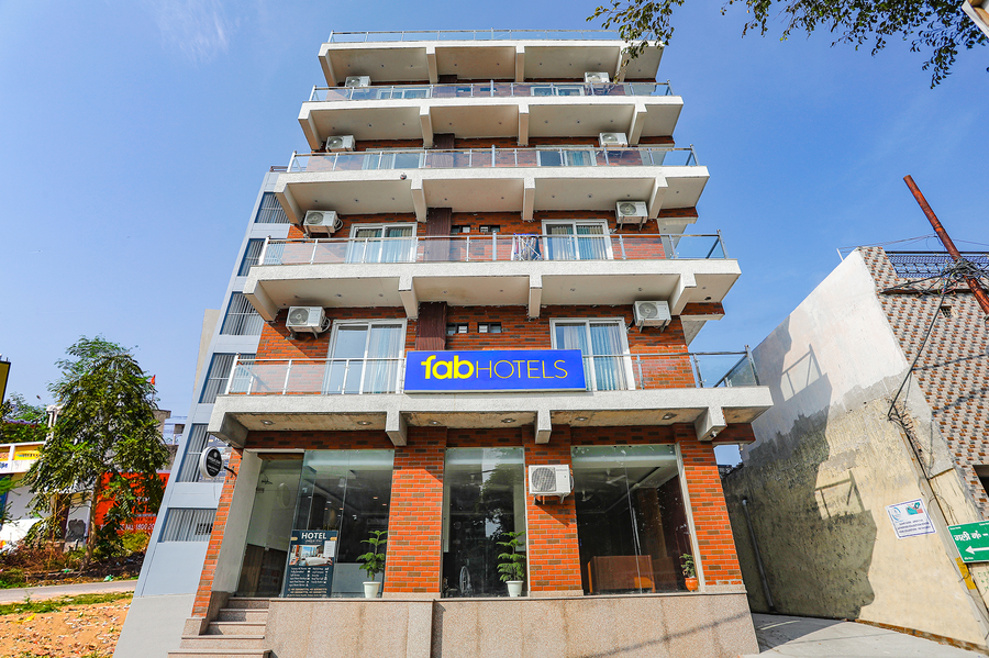 fabhotel unique stay