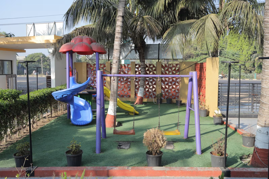 Asopalav Lawns,,3 star