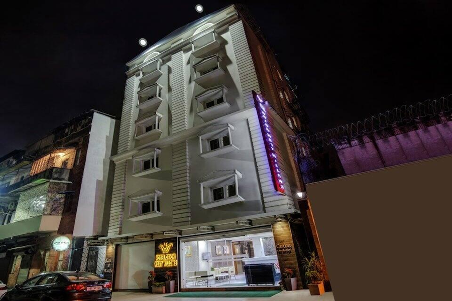 hotel orion sapphire