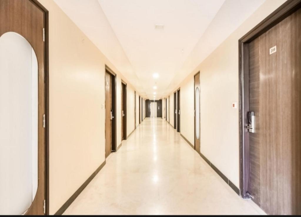 Hotel Royal Akshayam,Ram Nagar, Jaipur ,3 star