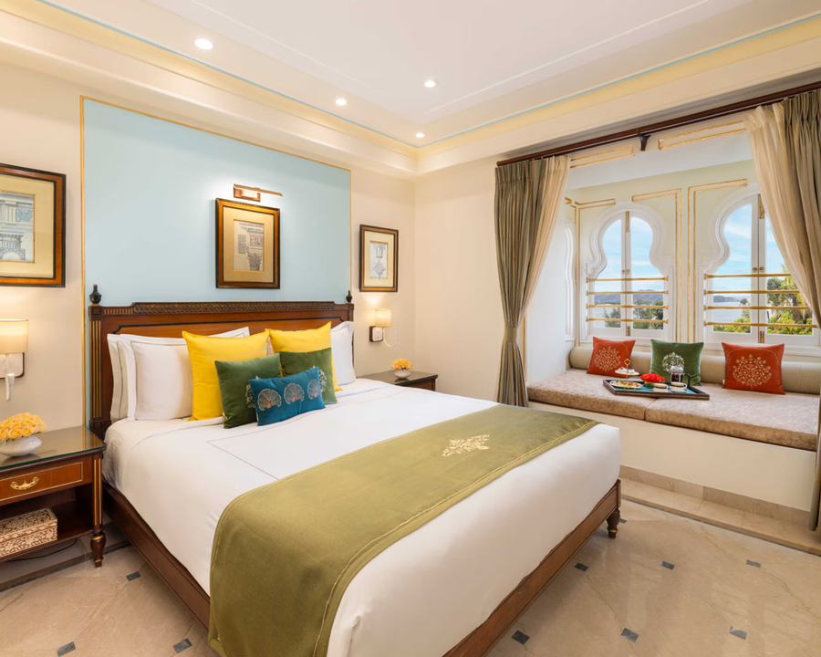 taj fateh prakash palace udaipur