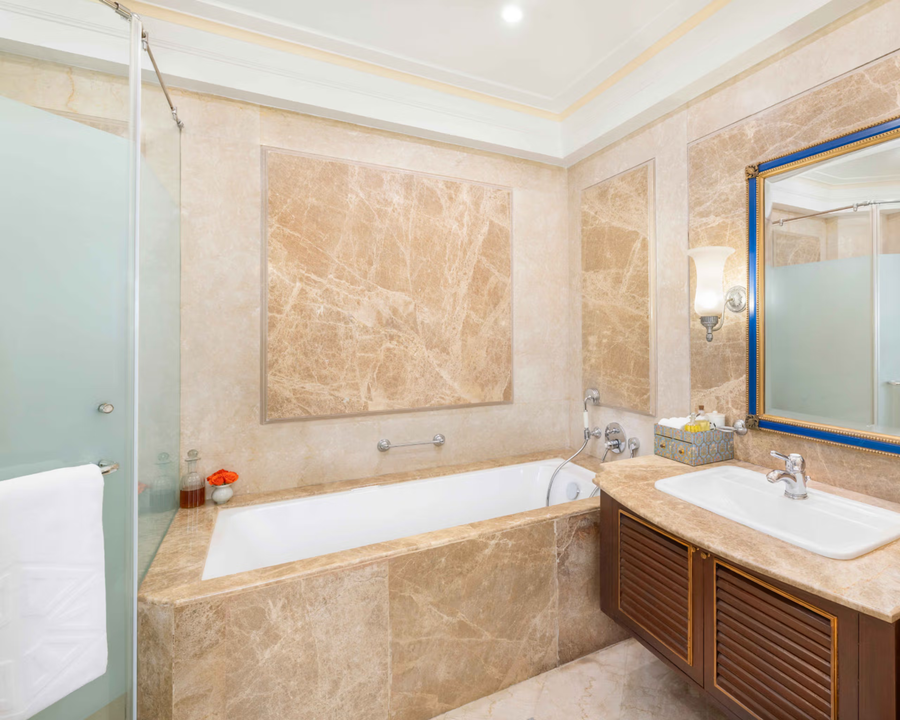 taj fateh prakash palace udaipur