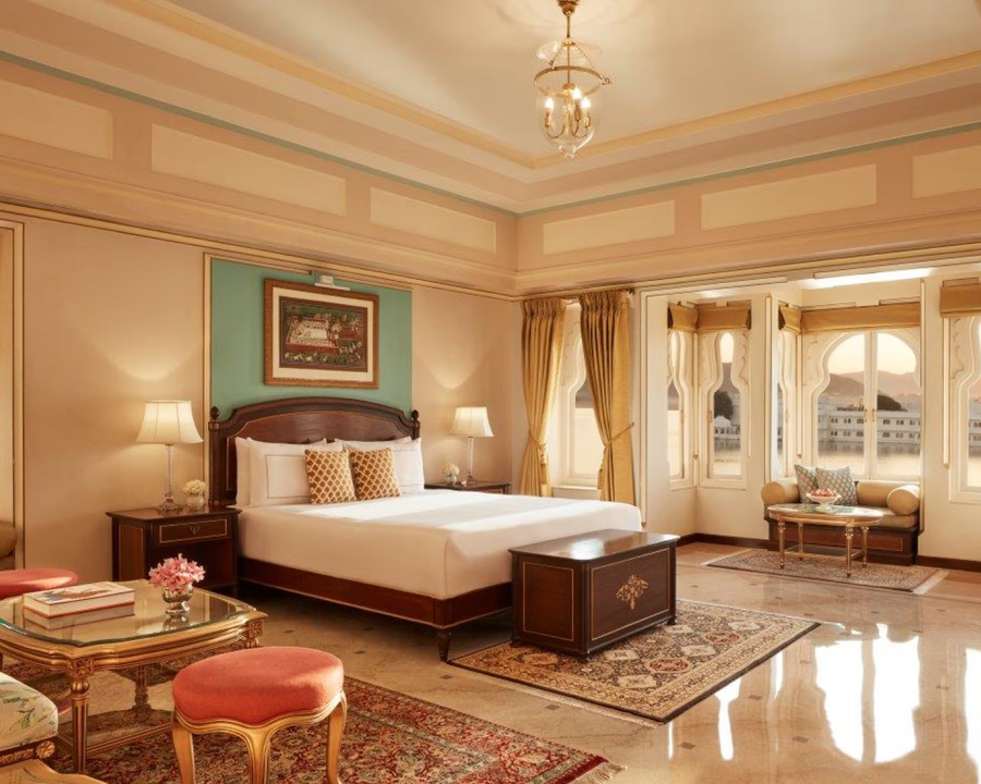 taj fateh prakash palace udaipur