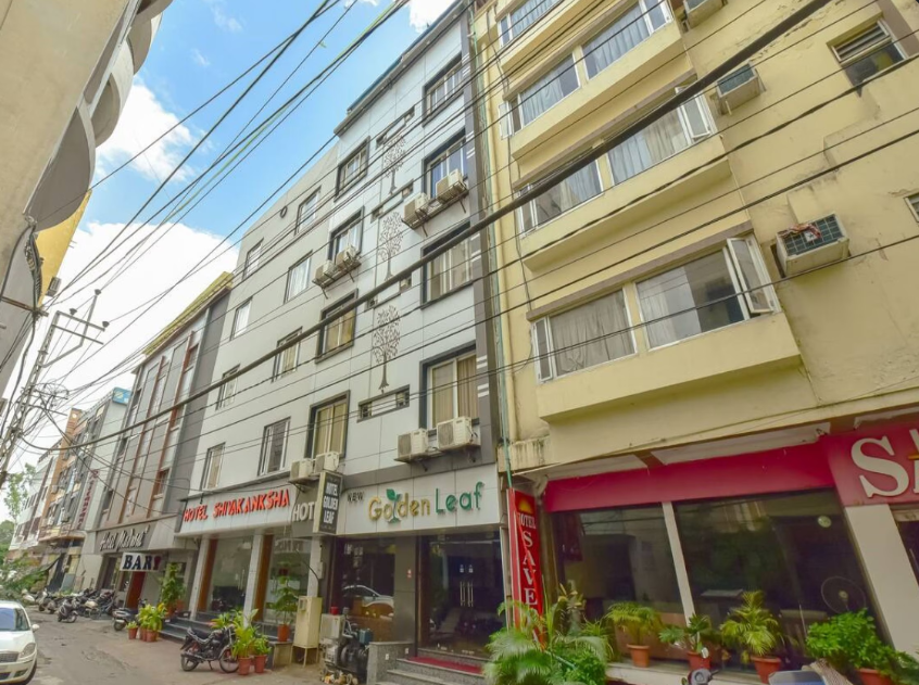 Hotel Golden Leaf,Udaipole Bus Station,3 star