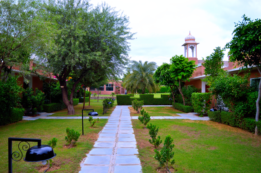 aangan resort mandawa