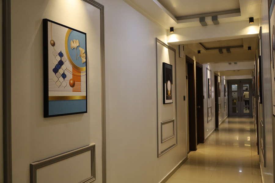 hotel gold leaf