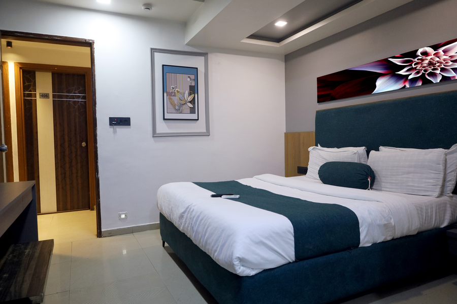 Hotel Gold Leaf,Gujarat>>Ahmedabad,3 star