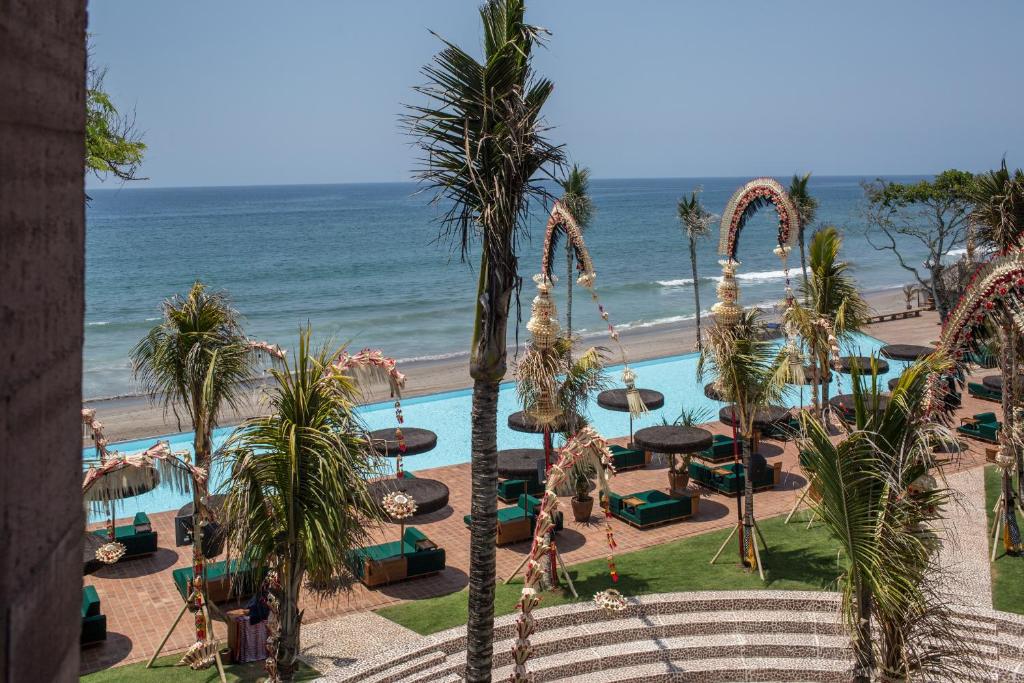 potato head suites and studios